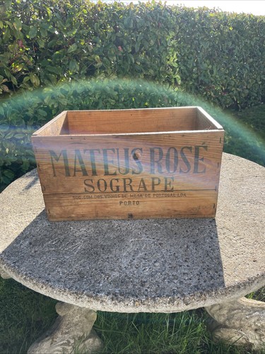 Vintage wooden wine crate - wine,